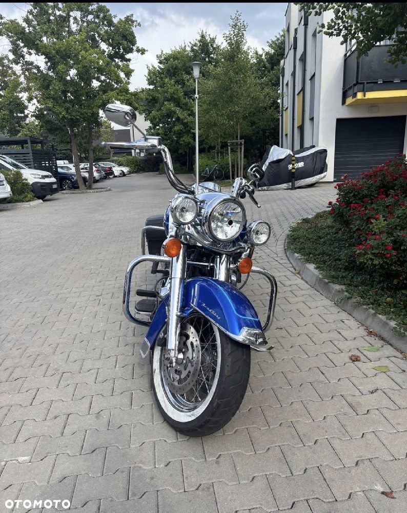 Harley-Davidson Touring Road King - 2