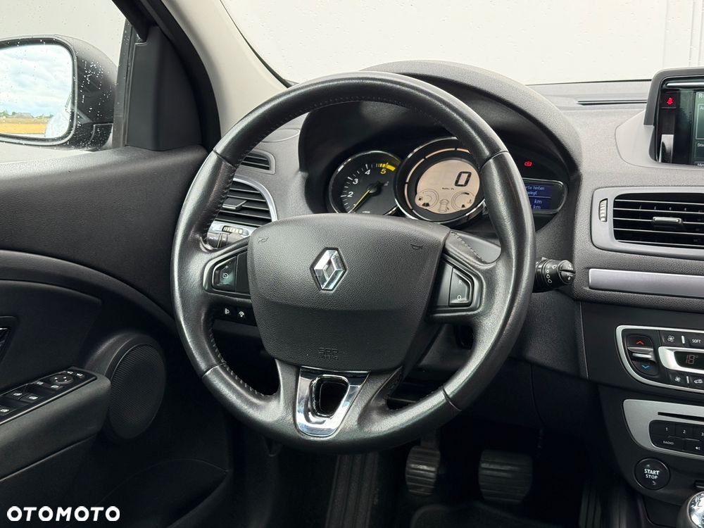 Renault Megane 1.5 dCi Energy Limited EU6 - 13