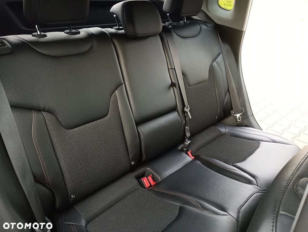 Jeep Compass 1.4 MultiAir Limited - 16