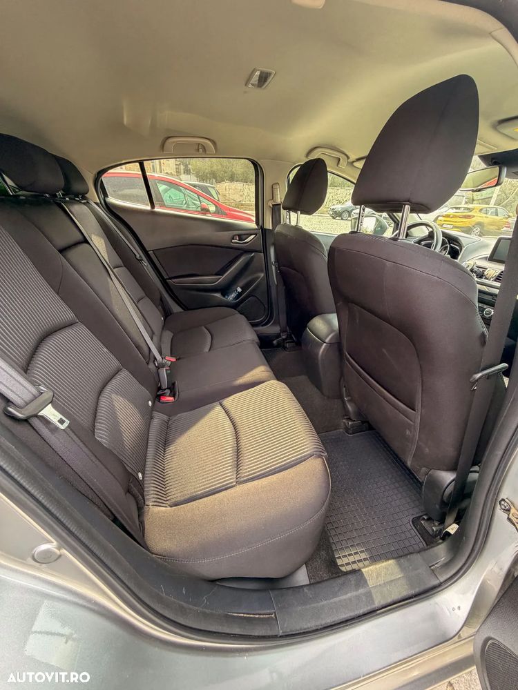 Mazda 3 G165 Revolution - 13