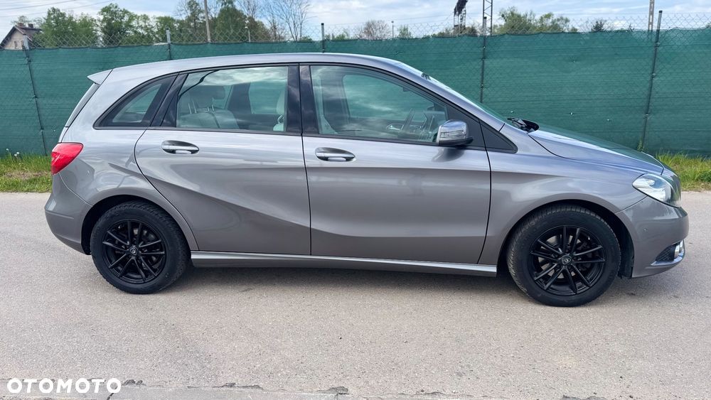 Mercedes-Benz Klasa B 180 (CDI) d 7G-DCT Style - 3