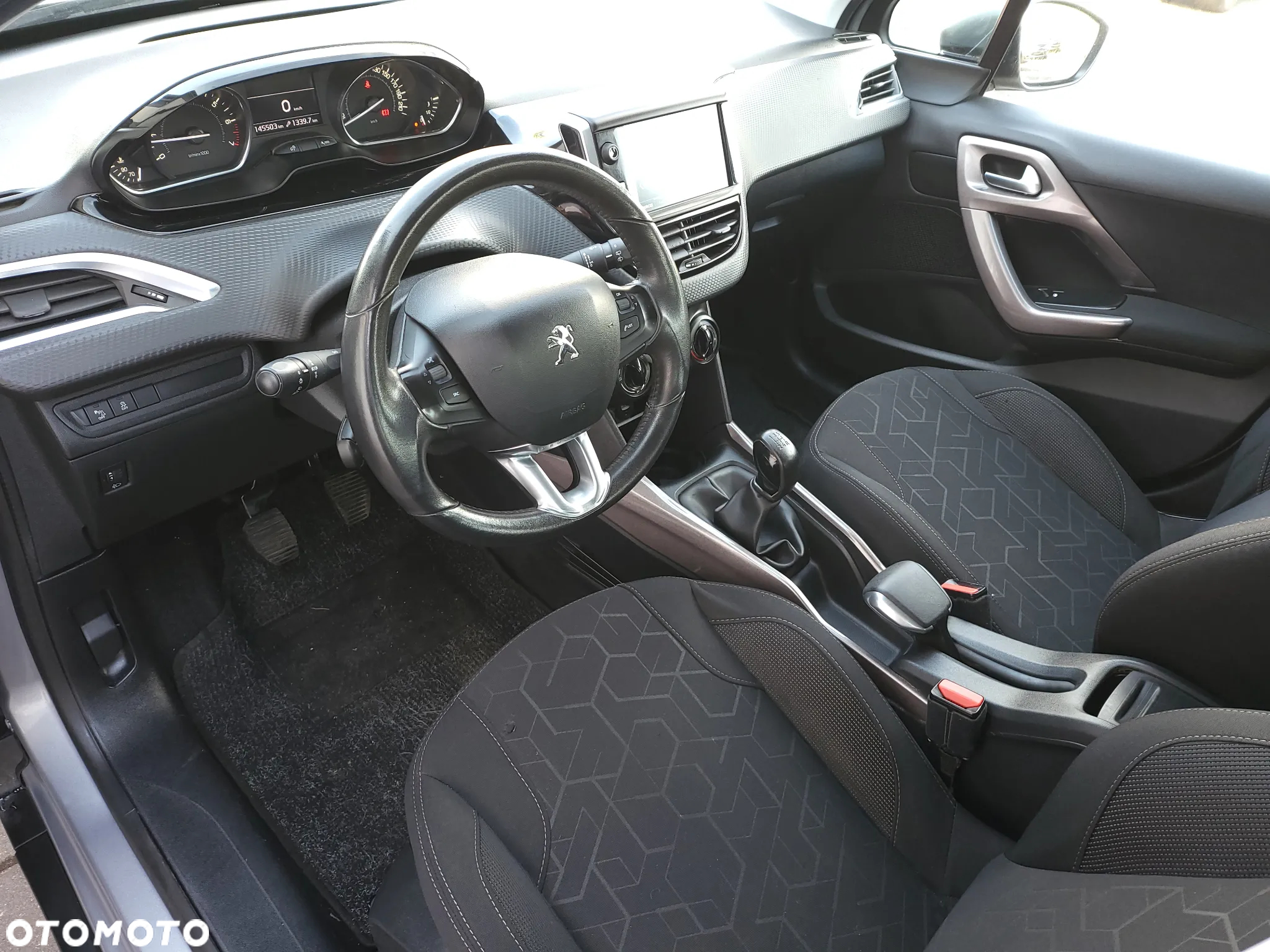 Peugeot 2008 PureTech 82 Style - 11