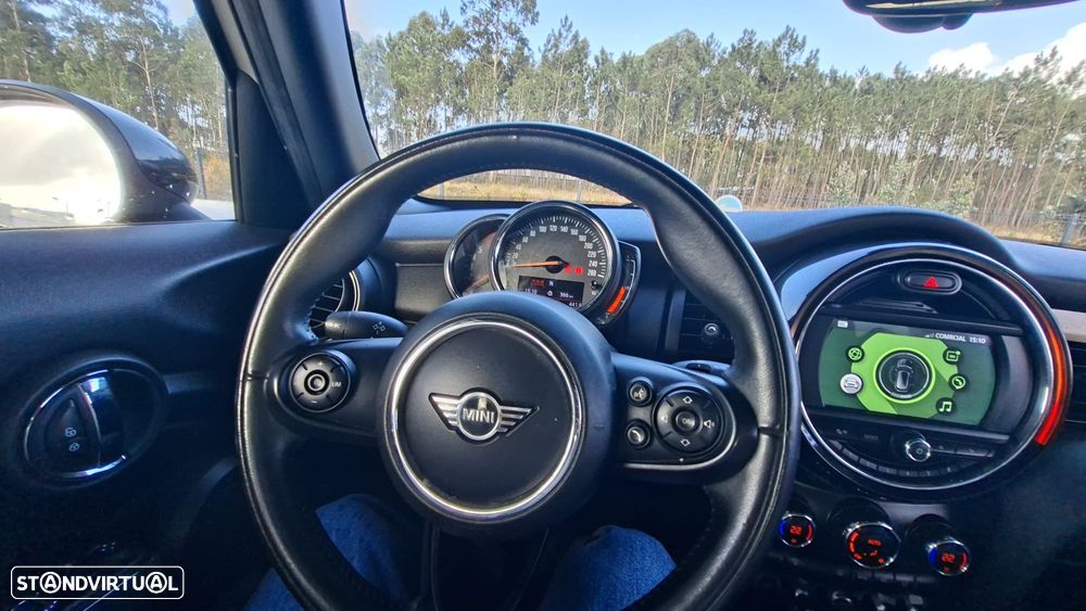MINI 5 Portas One D - 16