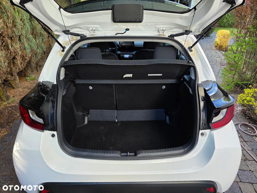 Toyota Yaris Hybrid 1.5 Active - 8