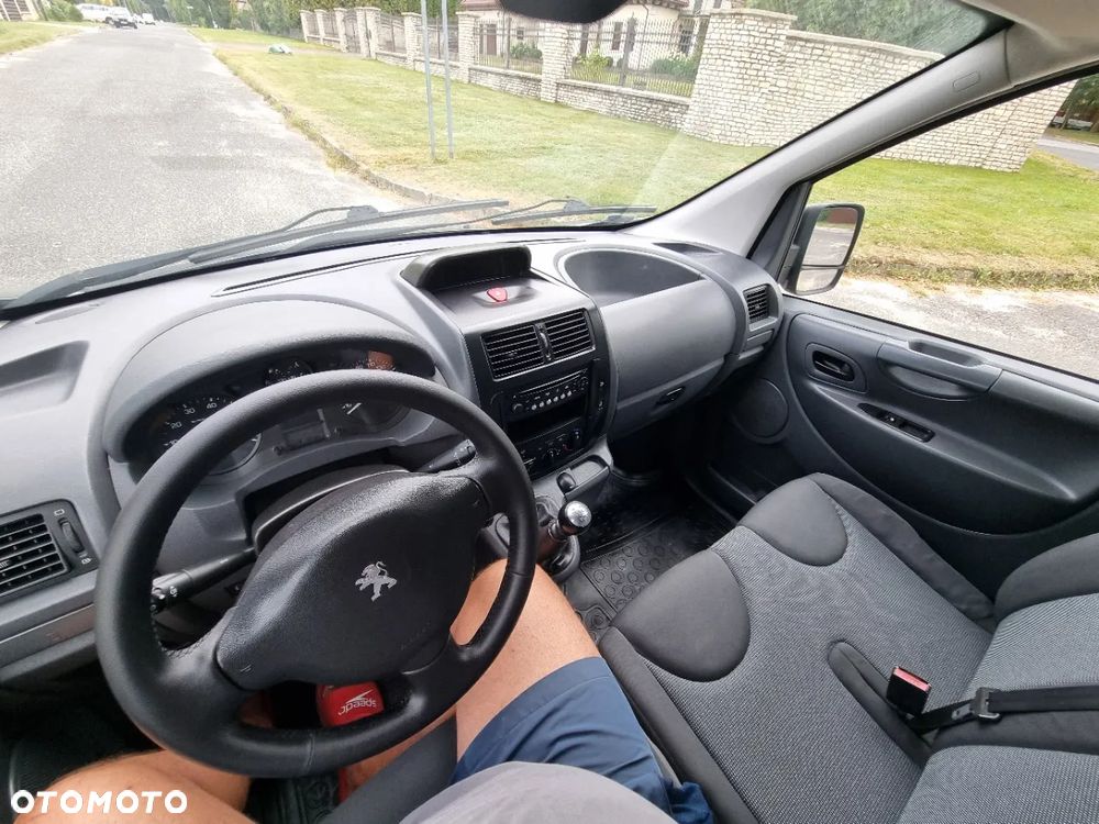 Peugeot EXPERT - 28