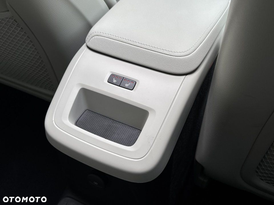 Volvo XC 60 - 17