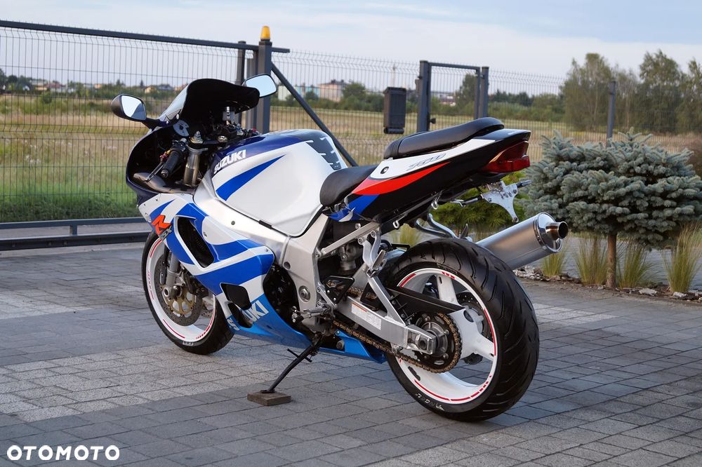 Suzuki GSX-R - 8