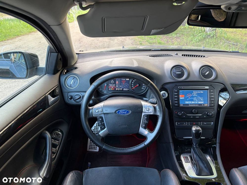Ford Mondeo 2.0 EcoBoost Titanium - 8