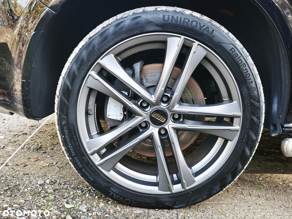 Volkswagen Multivan - 39