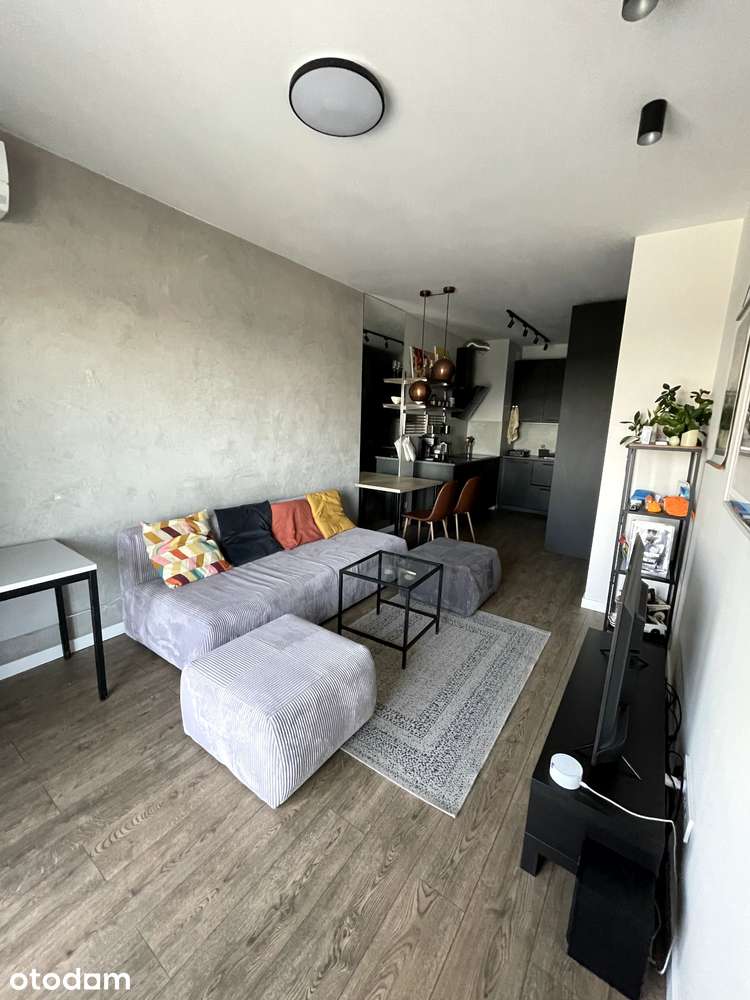 Wynajem, Warszawa, Wola, 43,5 m2, 2 pokoje, balkon, miejsce garażowe.
