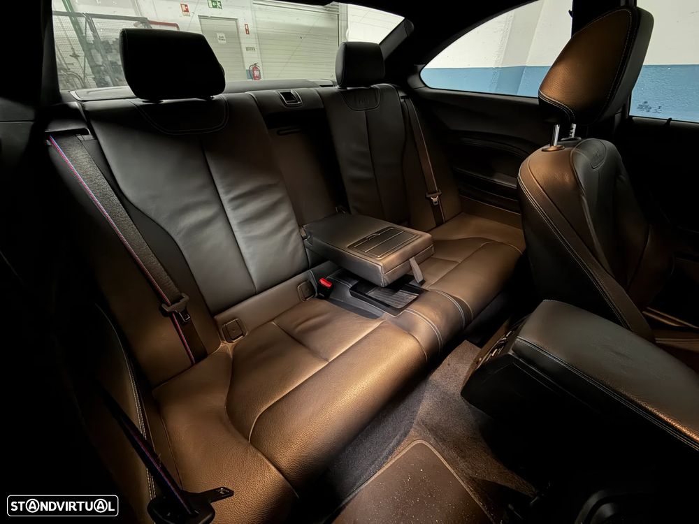 BMW M2 Competition Auto - 9