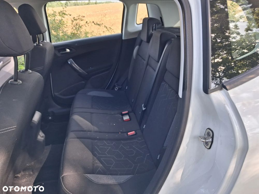Peugeot 2008 PureTech 82 Access - 13