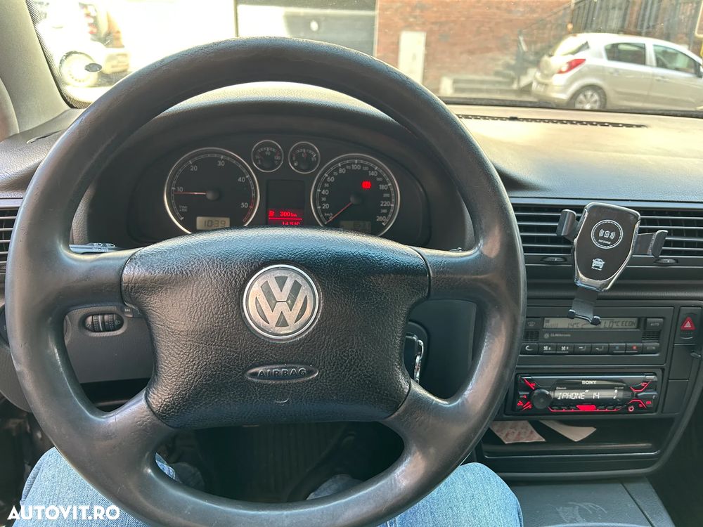 Volkswagen Passat 1.9 TDI - 15
