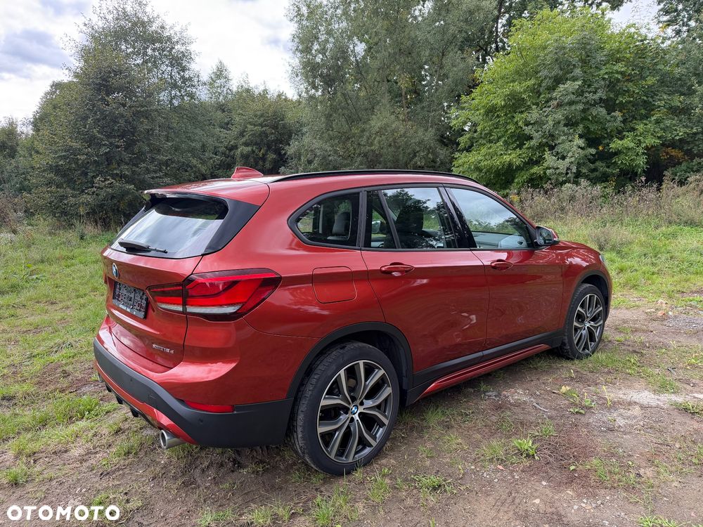 BMW X1 sDrive18d Sport Line - 5