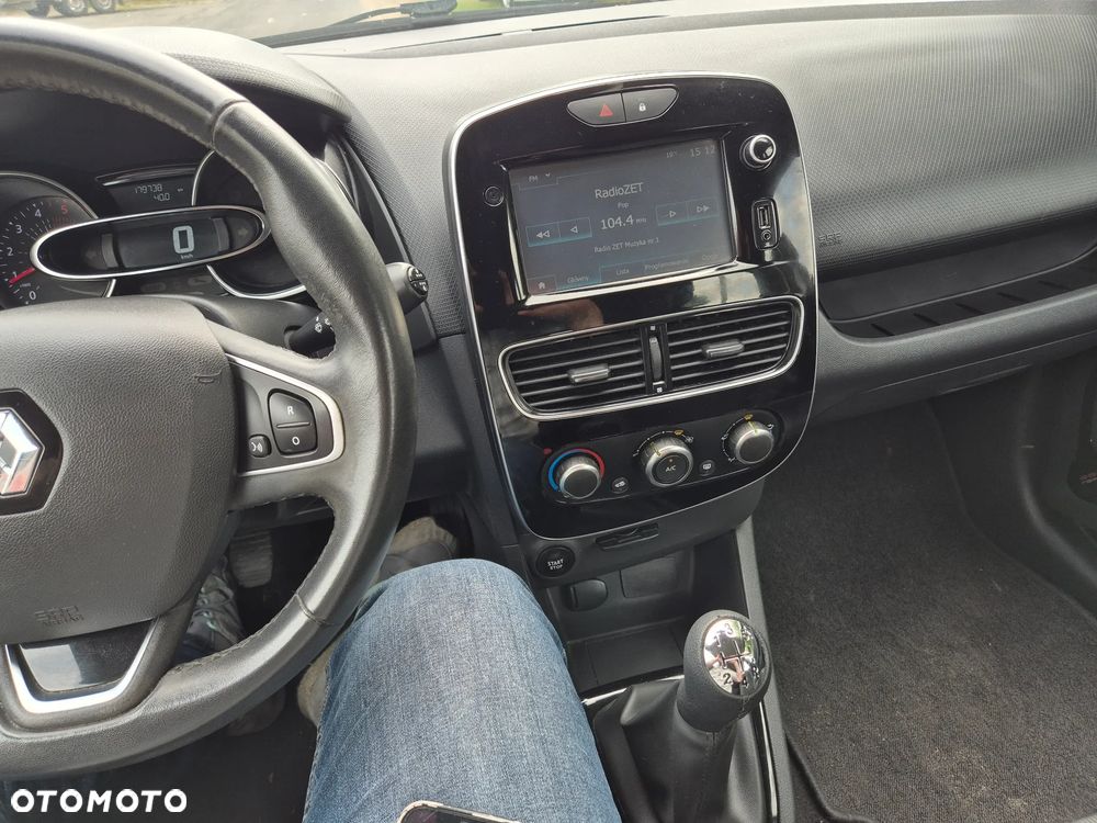 Renault Clio 1.2 16V 75 Dynamique - 18