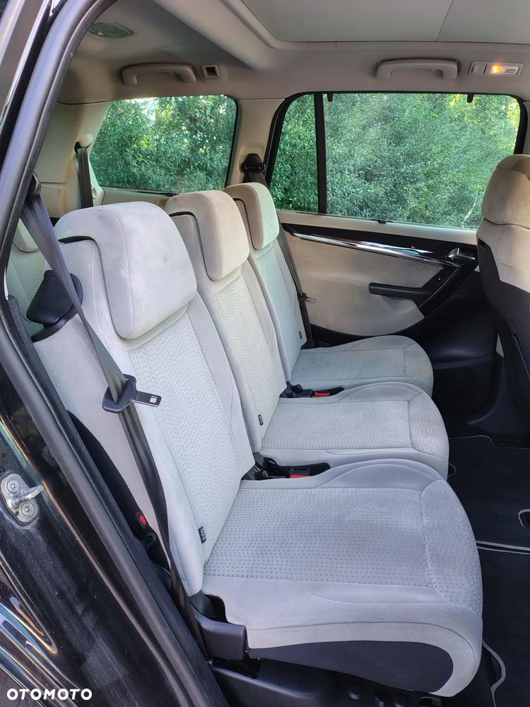 Citroën C4 Picasso 2.0 HDi Exclusive - 15