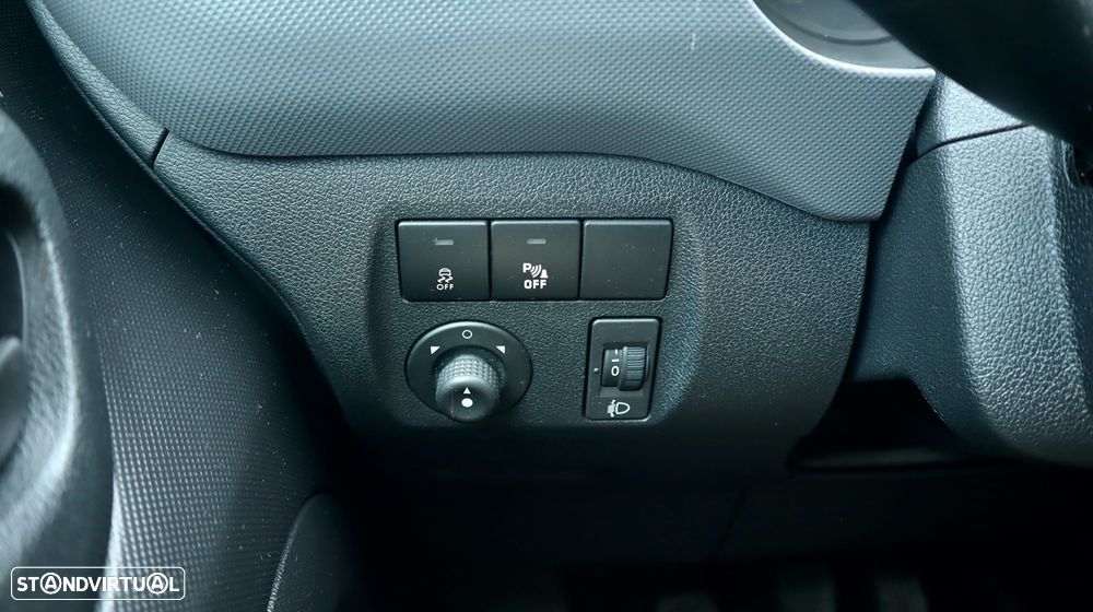 Peugeot Partner 1.6 BlueHDi L1 3 Lugares - 34