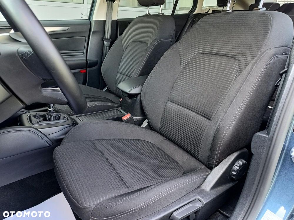 Ford Focus 1.0 EcoBoost mHEV Titanium X - 11
