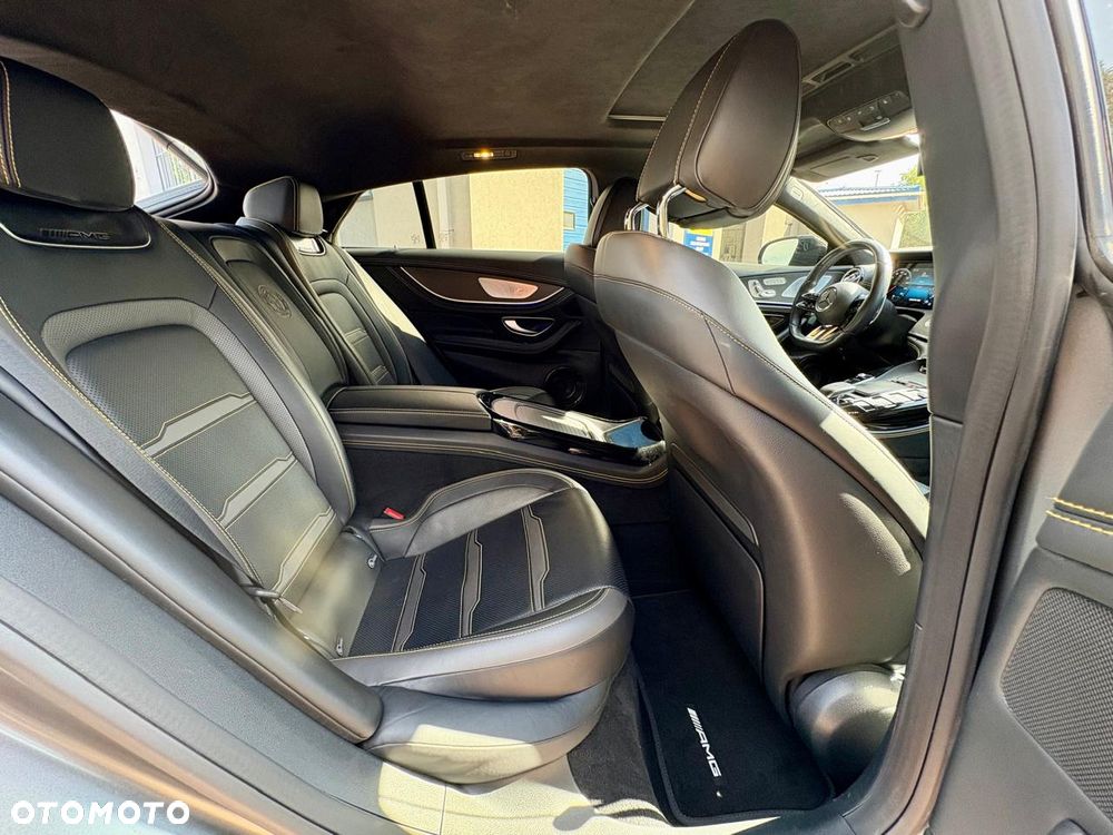 Mercedes-Benz AMG GT 53 4Matic+ 4D Speedshift TCT 9G - 13