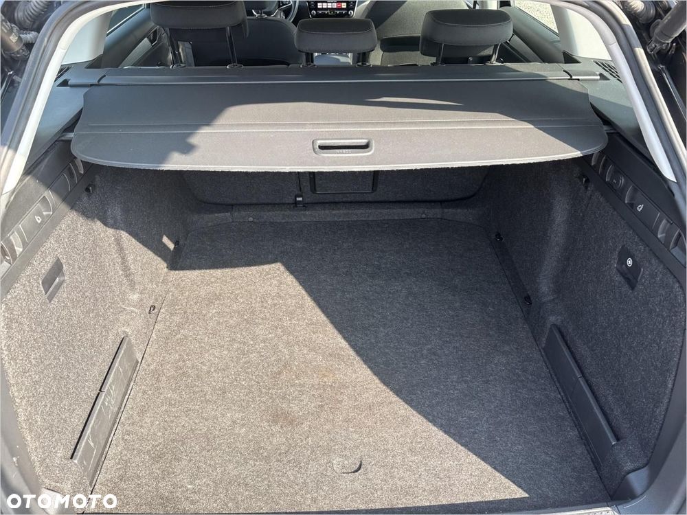 Skoda Superb 2.0 TSI Ambition DSG - 17