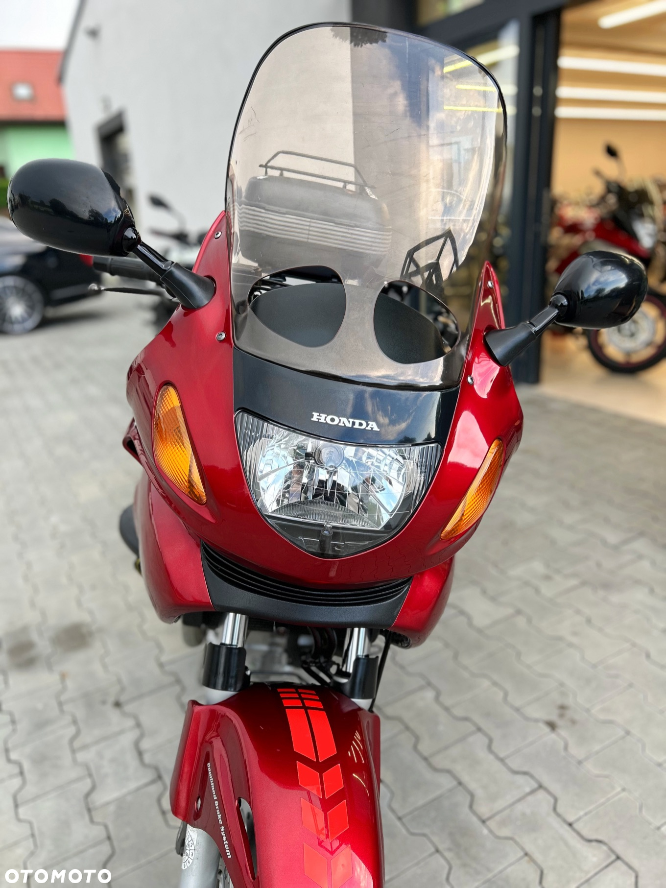 Honda Deauville - 15