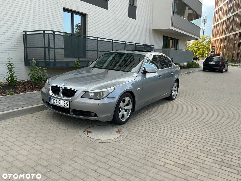 BMW Seria 5 525d - 1