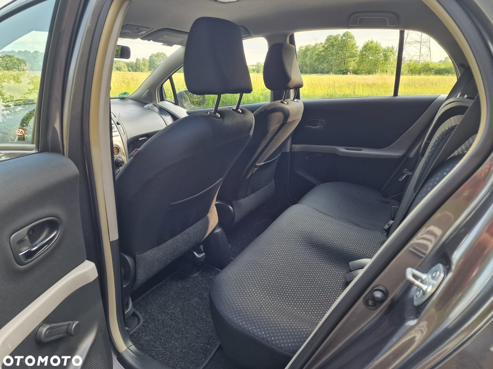 Toyota Yaris 1.33 Sol - 9