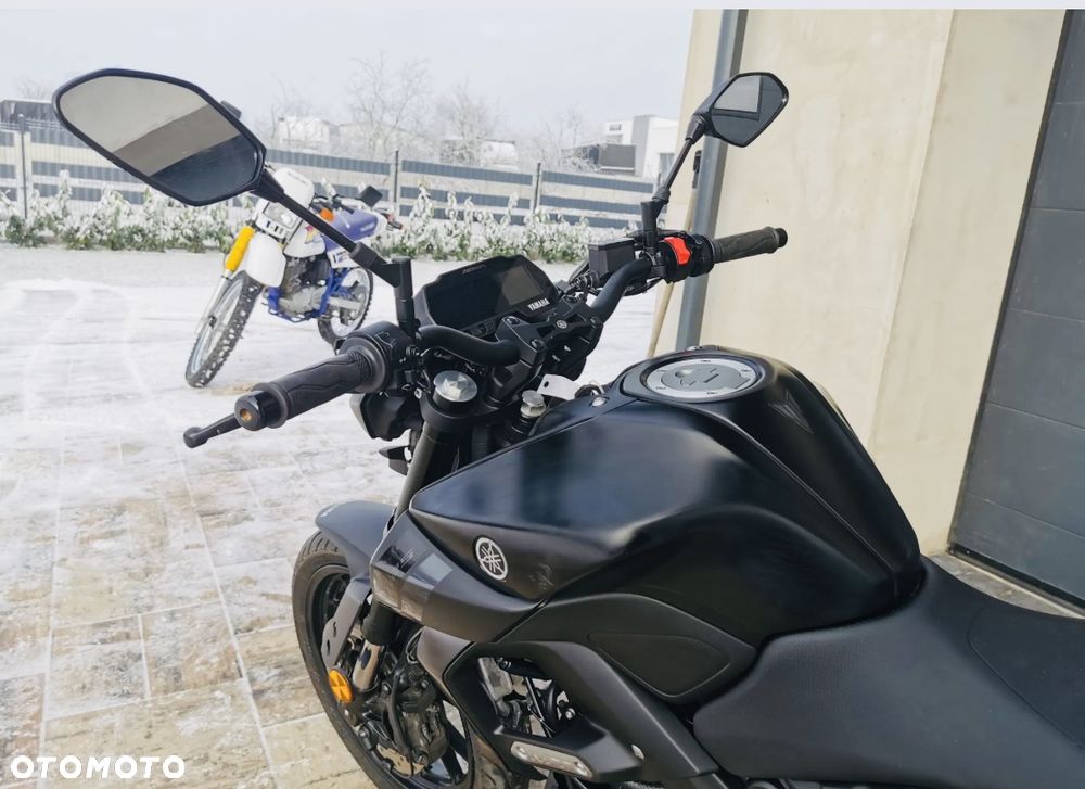 Yamaha MT - 6