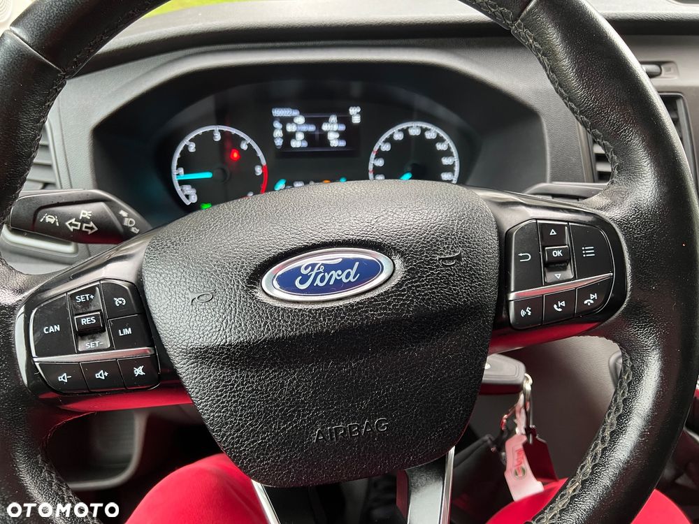 Ford Transit - 17