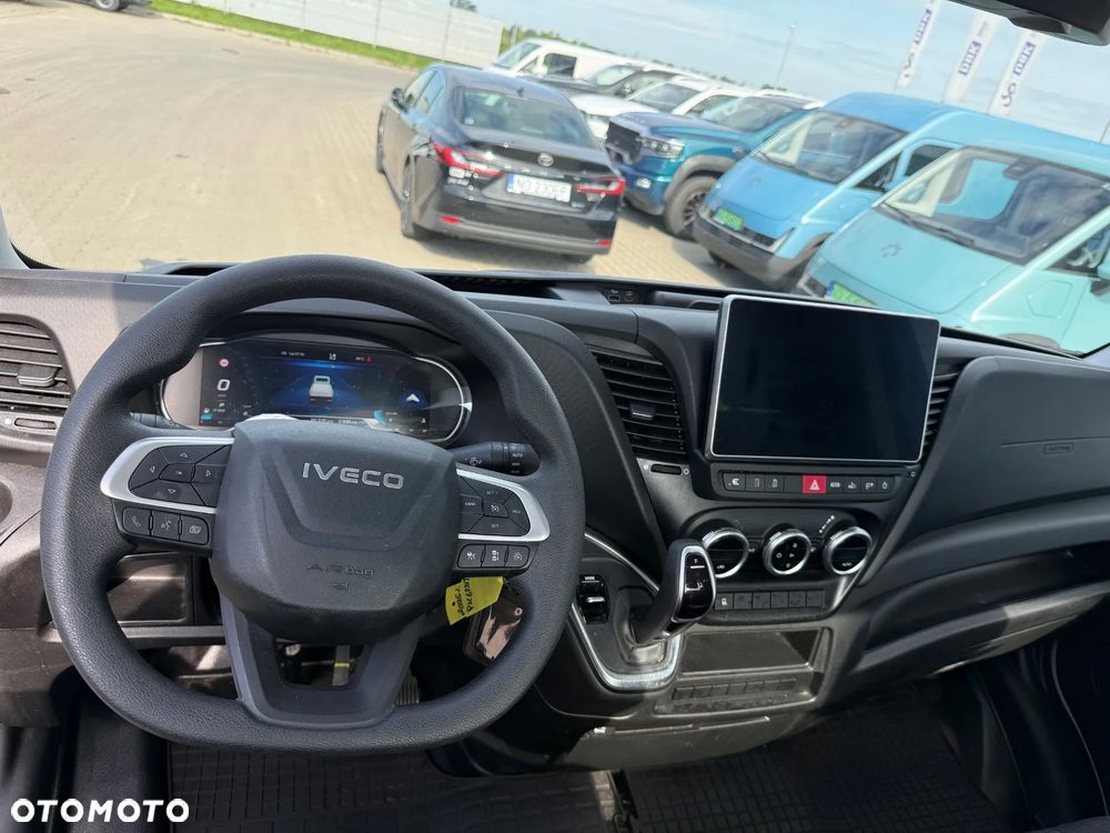Iveco 35S18 - 11