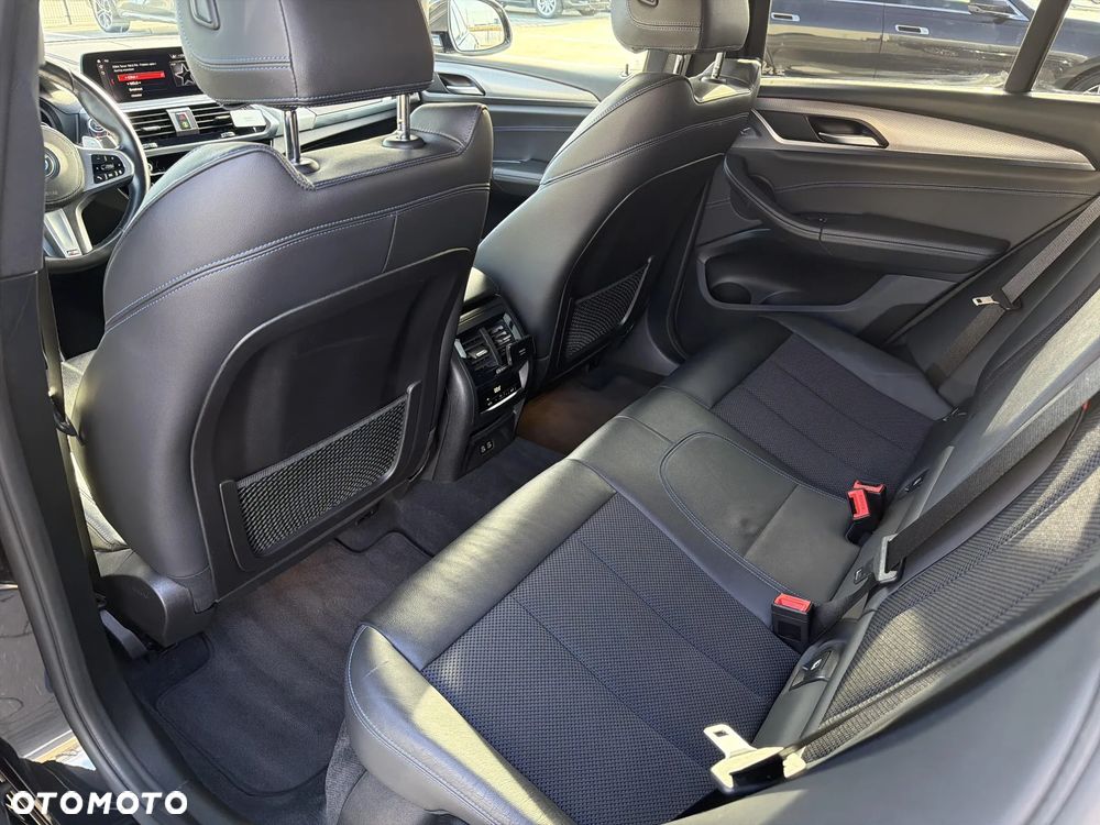 BMW X4 - 14