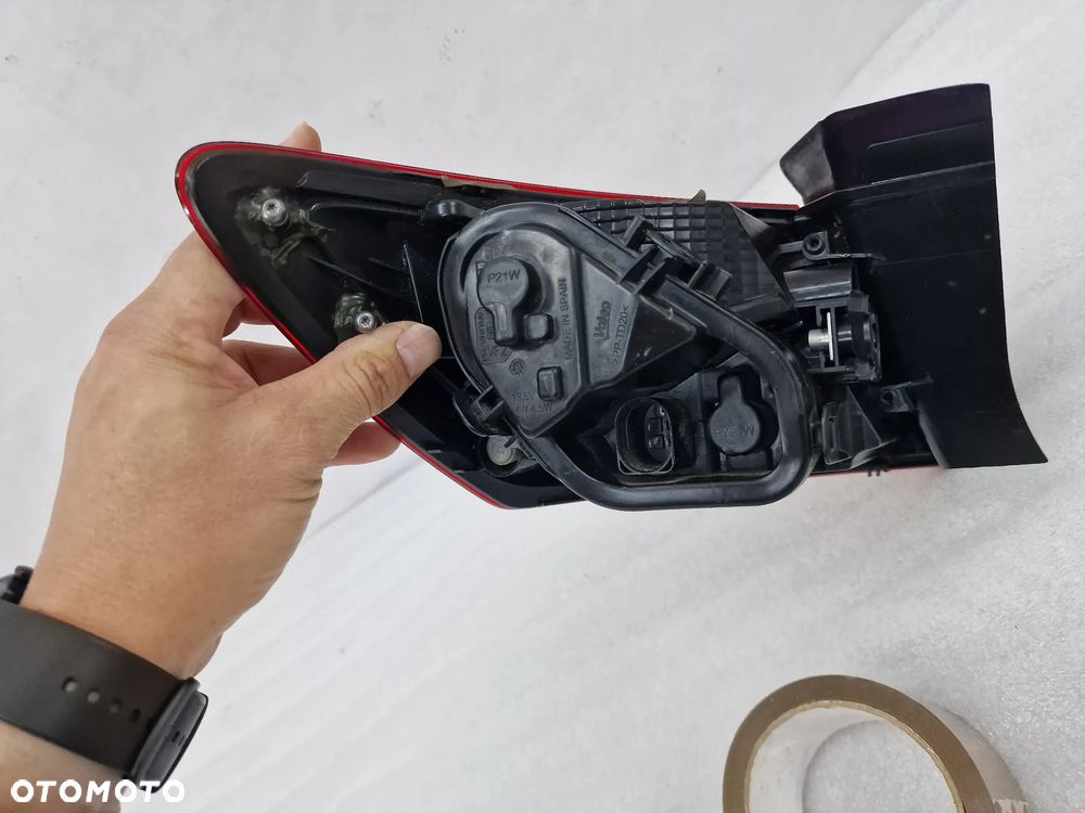 SEAT LEON 3 III 5F0 HB PRAWA LAMPA TYLNA TYLNIA TYŁ LED , NR 5F0945208C , NR AUKCJI LA657 - 11