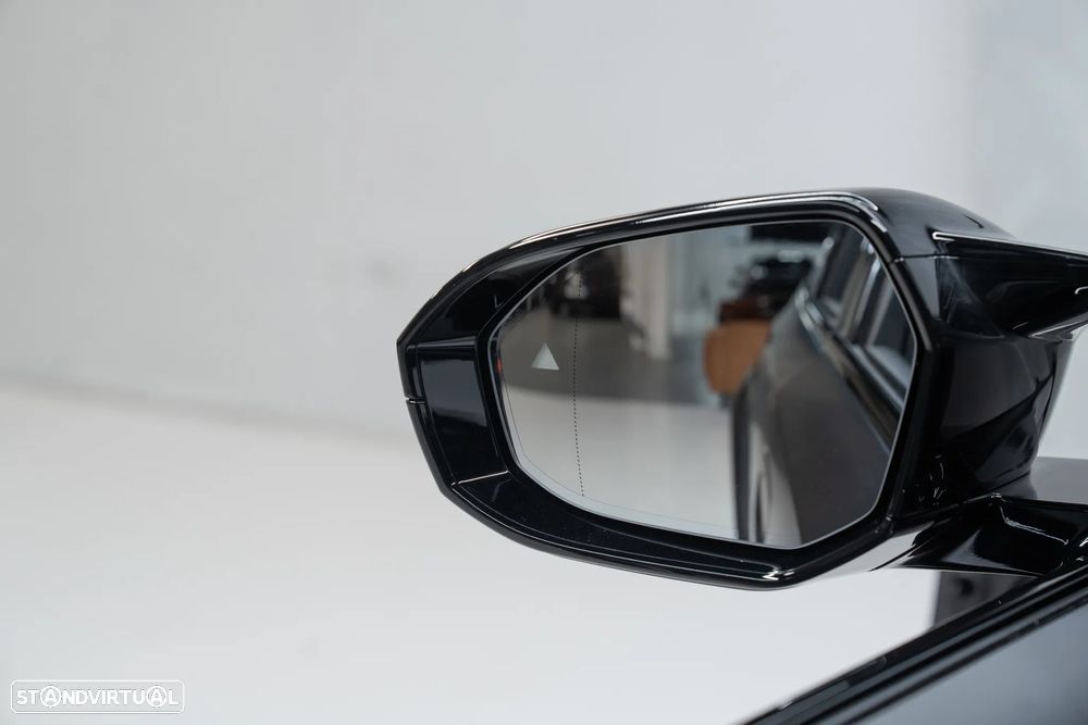 BMW M5 Touring xDrive - 25