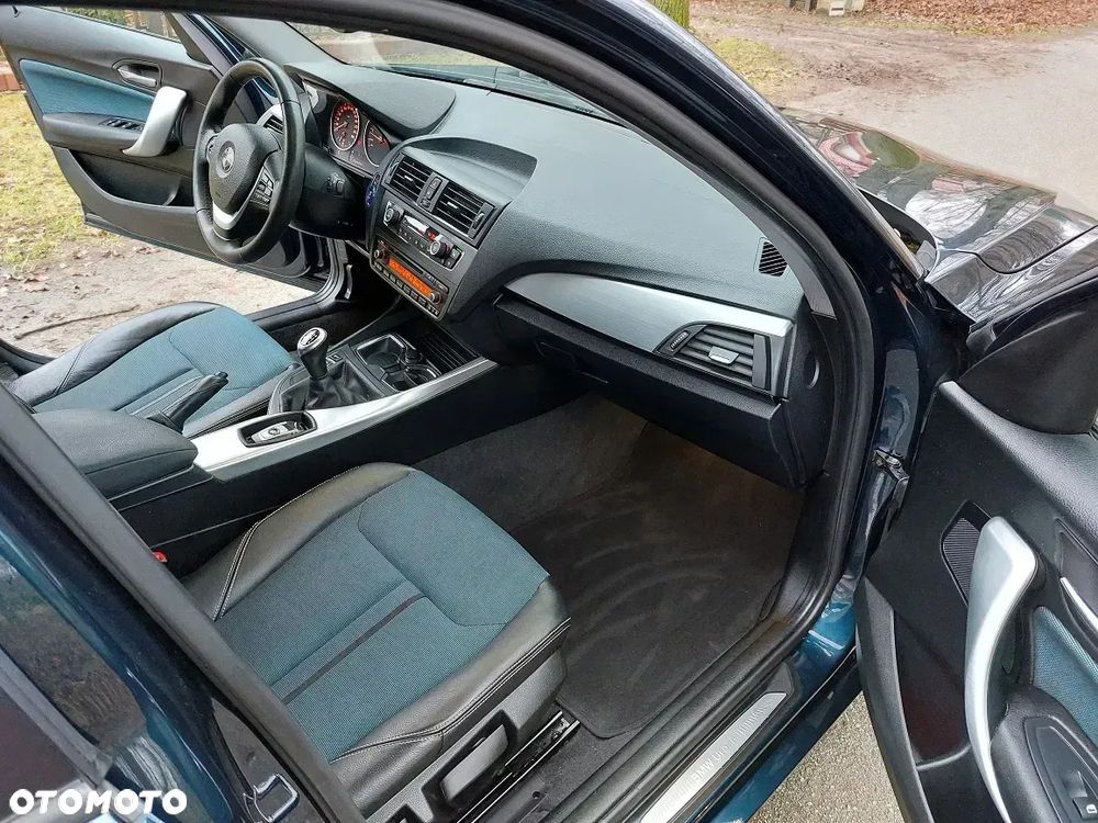 BMW Seria 1 118i Urban Line - 9