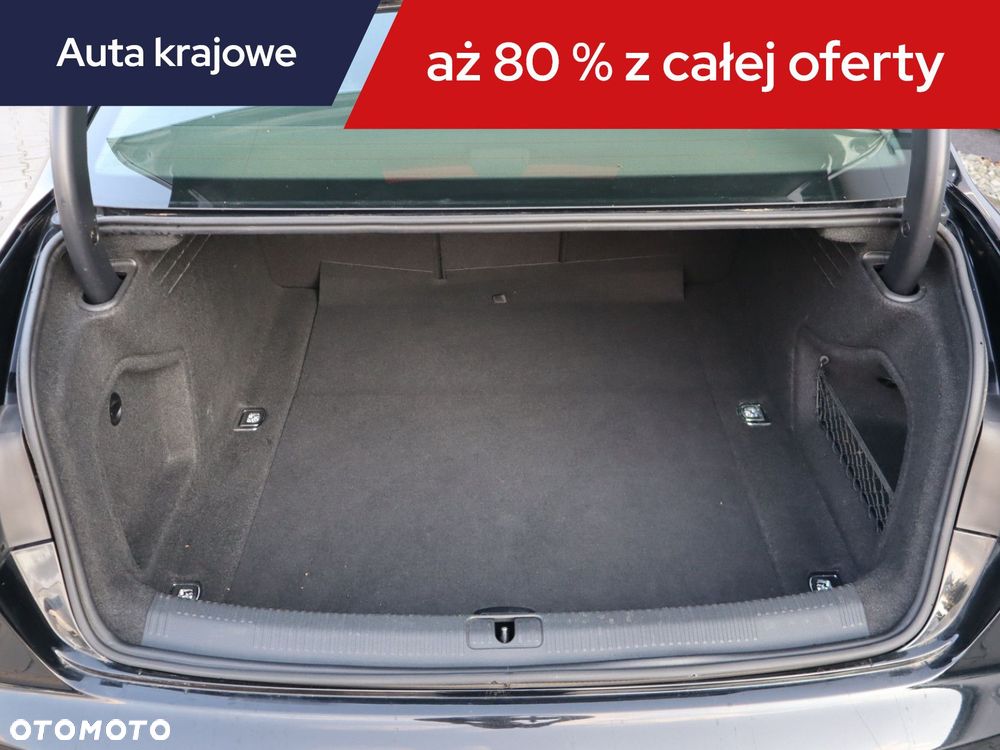 Audi A4 Limousine - 16
