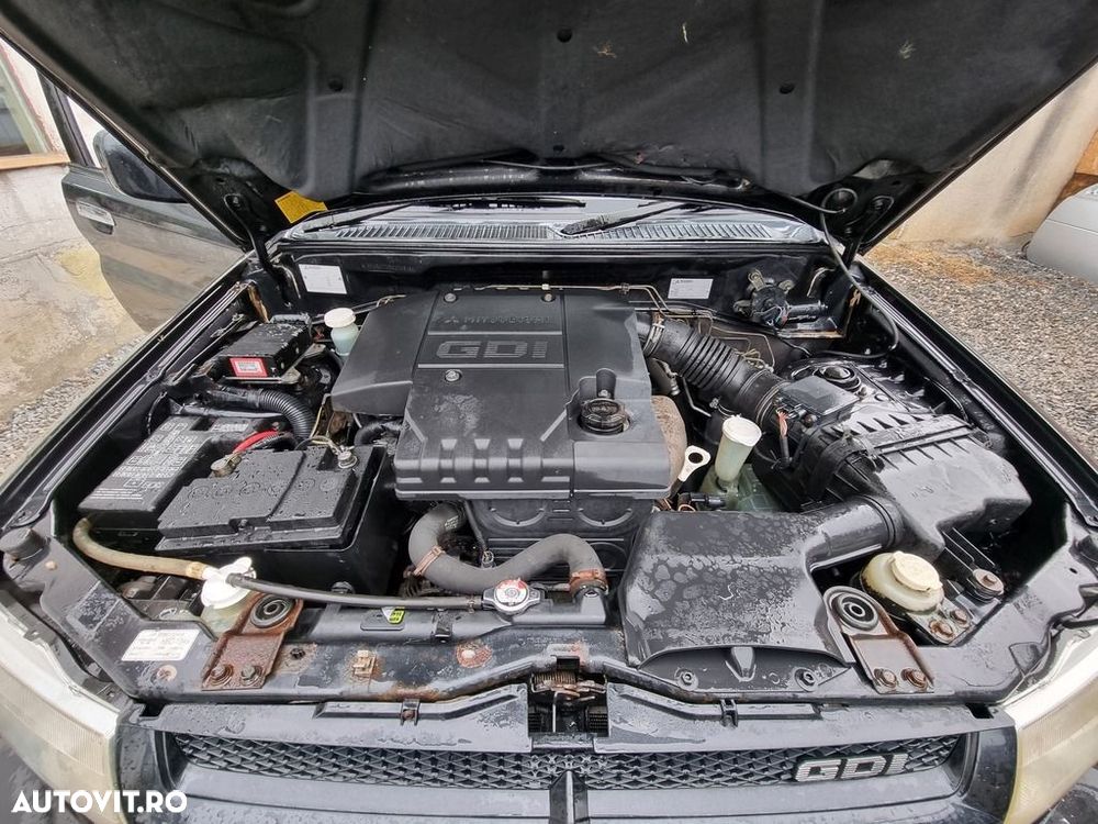 Dezmembrari dezmembrez Mitsubishi Shogun Pajero Pinin - 6