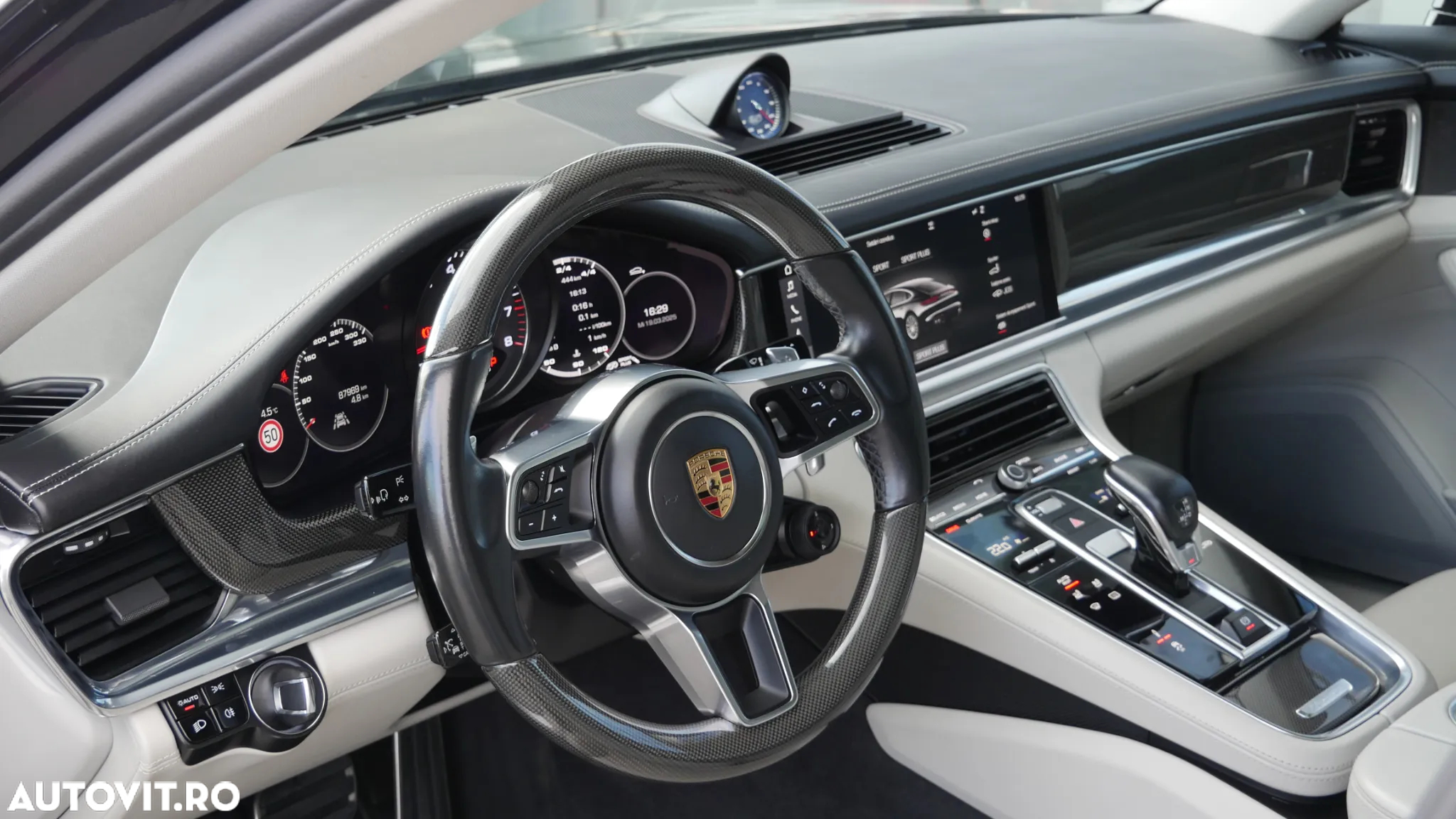 Porsche Panamera 4S - 4