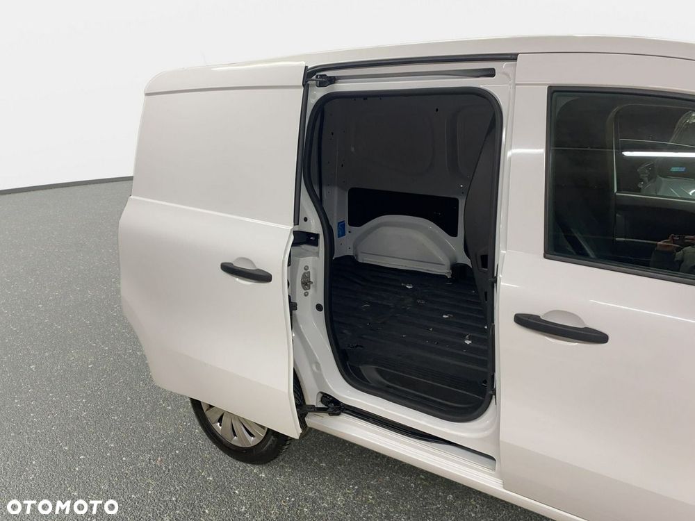 Nissan Townstar - 13