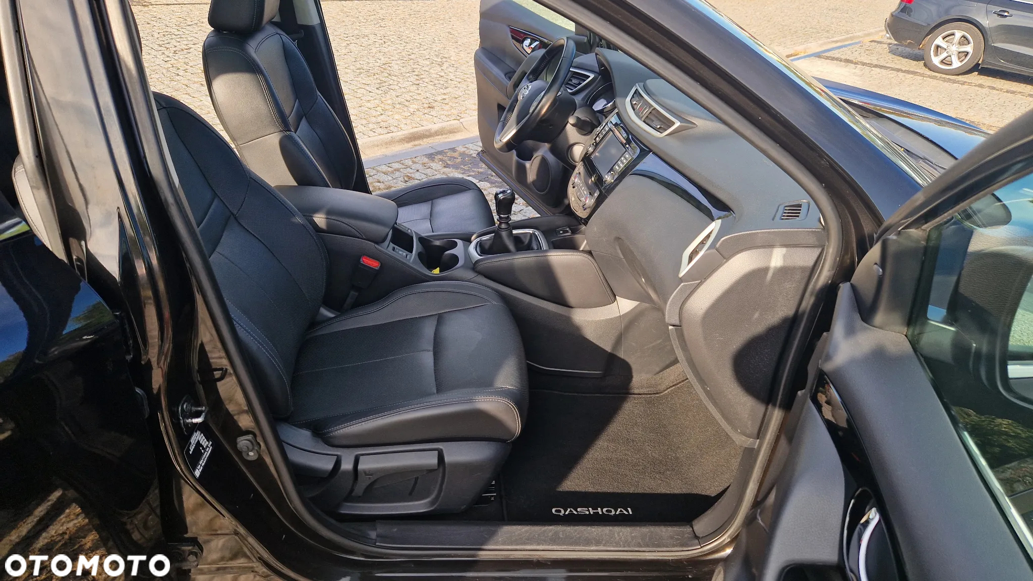 Nissan Qashqai 1.2 DIG-T Tekna EU6 - 34