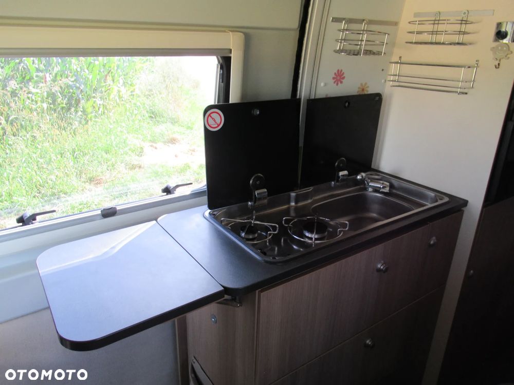 Adria Twin 640 SLX - 25