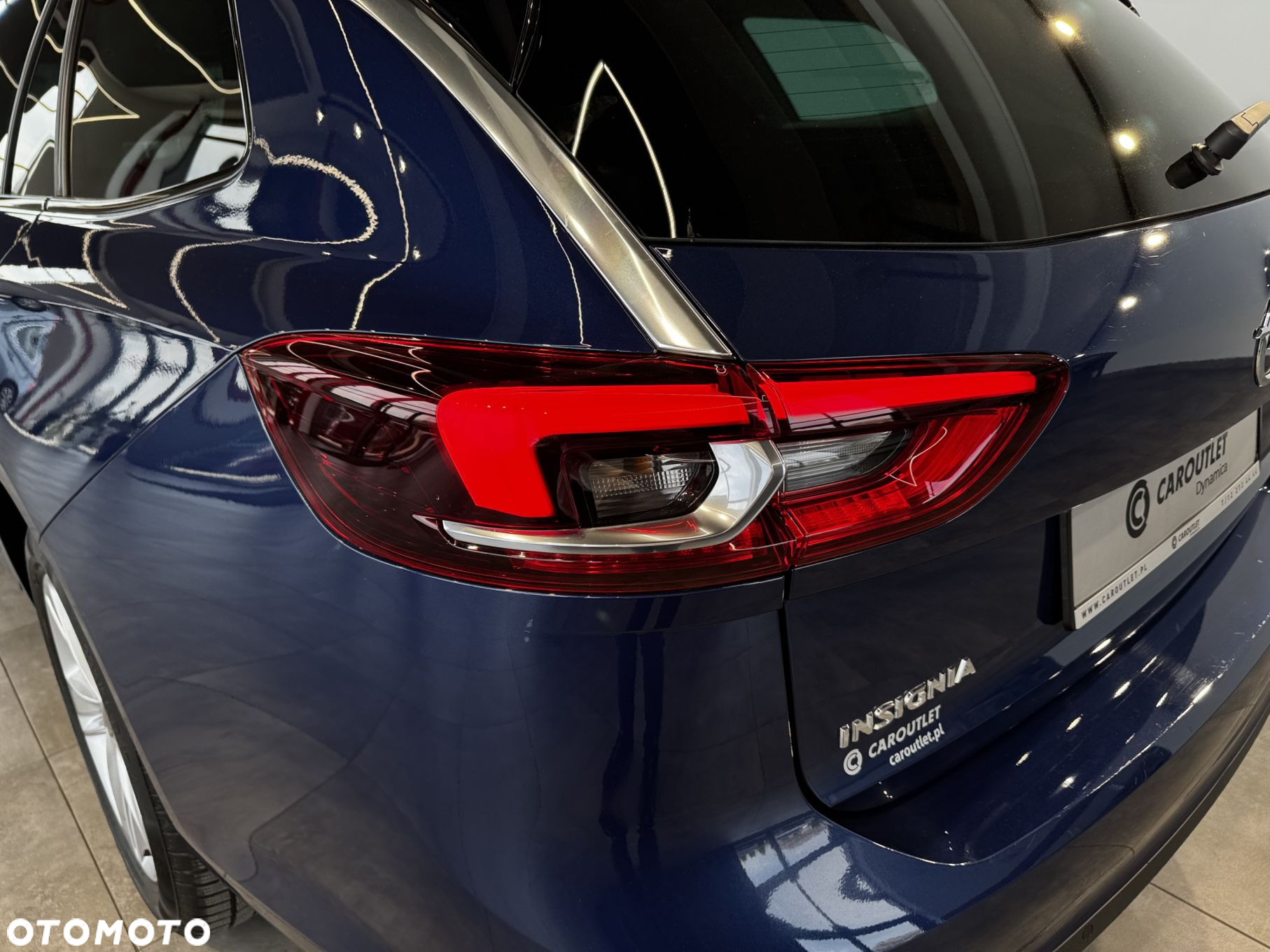 Opel Insignia - 12
