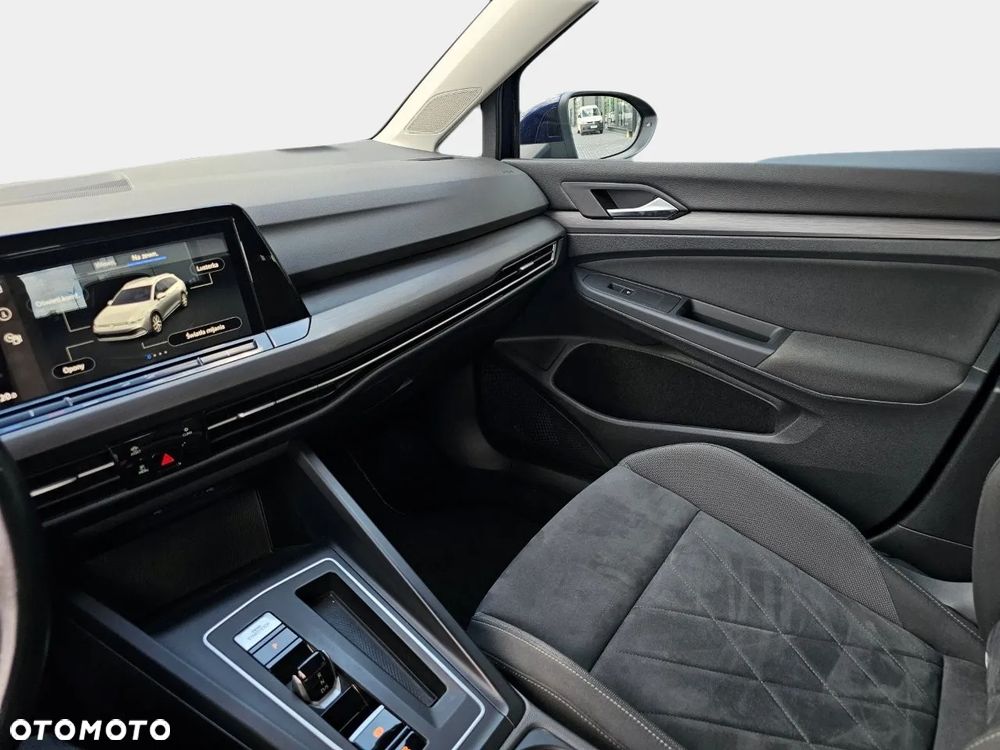 Volkswagen Golf Variant - 19