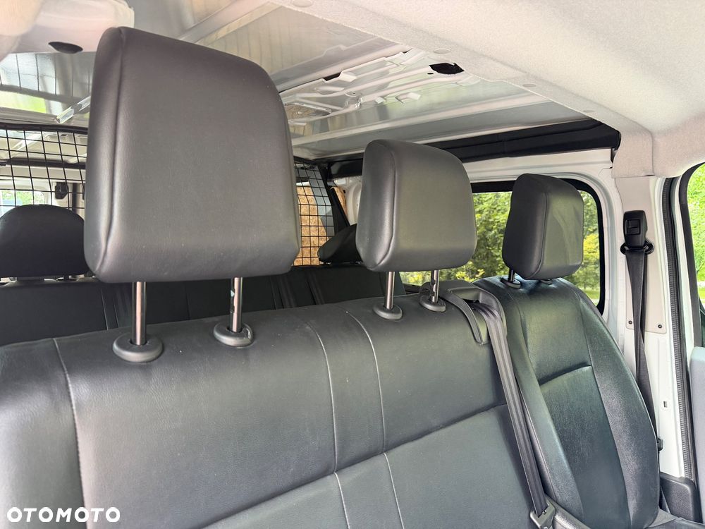 Opel Vivaro Long 3,1t Enjoy (bryg.) - 32