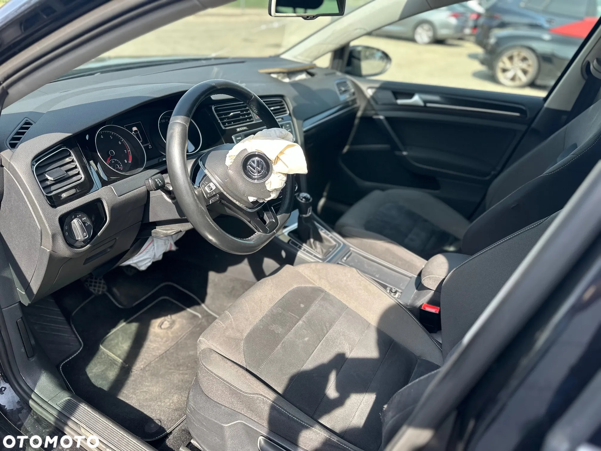 Volkswagen Golf VII 1.4 TSI BMT Comfortline - 12
