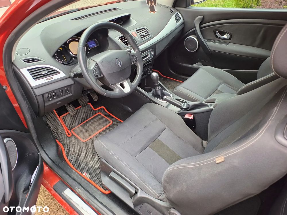 Renault Megane 1.6 16V Dynamique - 9
