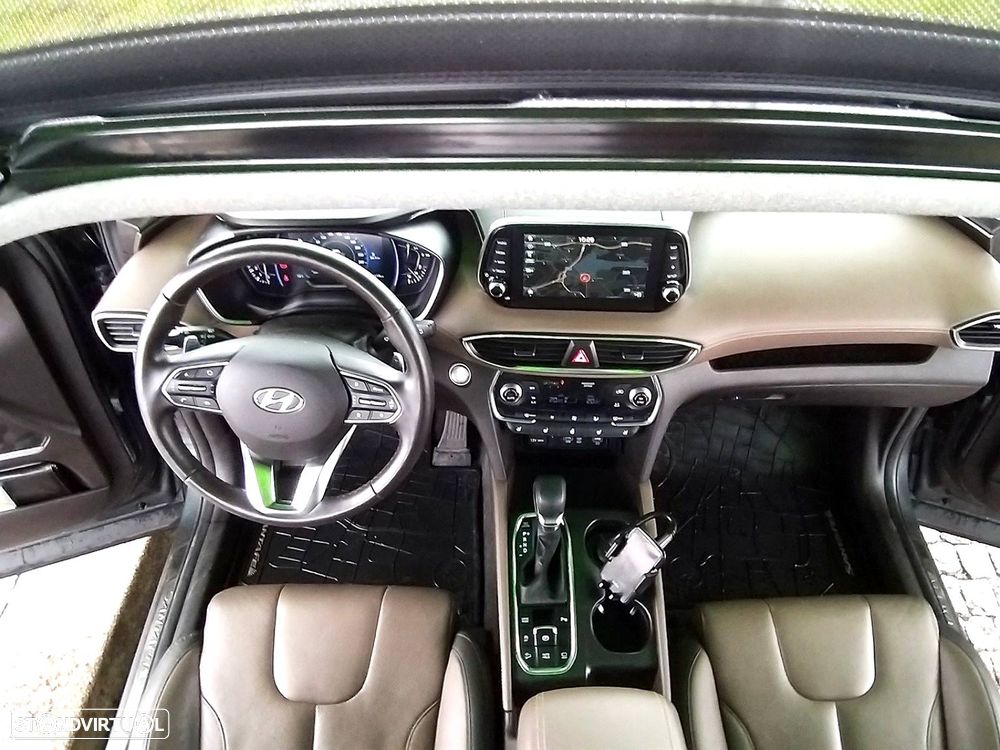 Hyundai Santa Fe 2.2 CRDi Premium 4WD Aut. - 5
