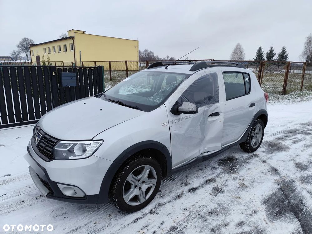 Dacia Sandero Stepway TCe 90 (S&S) Prestige - 3