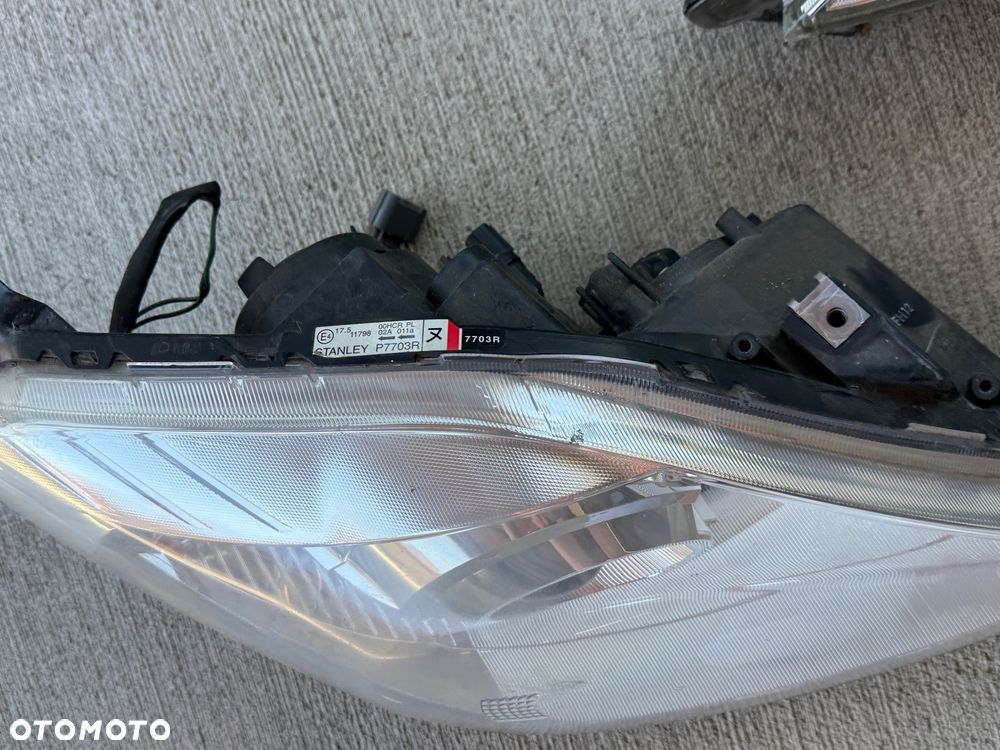 Mazda 5 CR 2005/2007r Lampa reflektor przedni zwykły Europejski lewy lub prawy spryskiwacz lewy lampy xenon kompletny halogeny zbiornik spryskiwaczy xenon zwykły lampa osłoną pod silnik zbiornik grill maska chłodnice belka lusterka i dużo innych części - 8