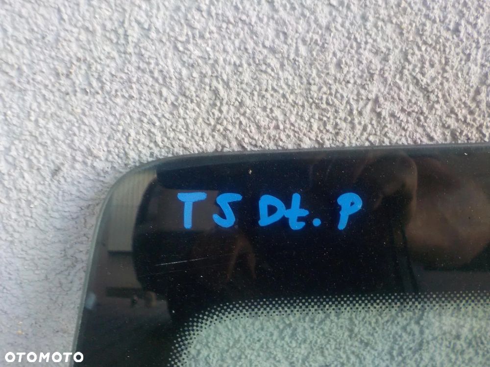 VW T5 T6 SZYBA KAROSERYJNA PRAWA TYLNA DŁUGA - 2