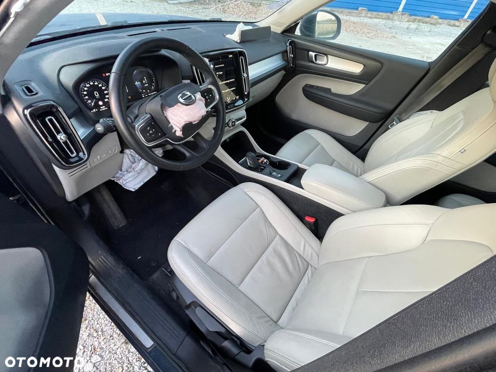 Volvo XC 40 T4 Recharge DKG Inscription - 12